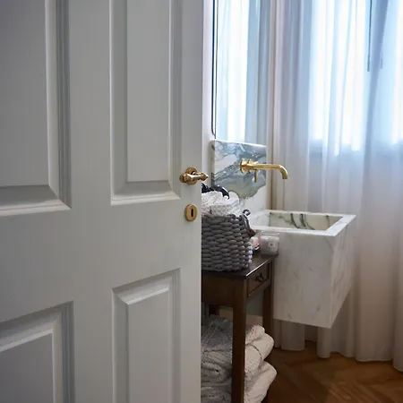 Villa Chiara Class Aparthotel